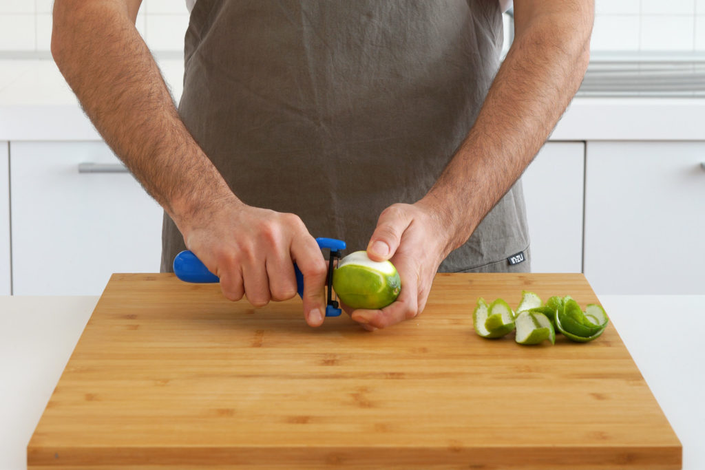 cachaca scorze lime
