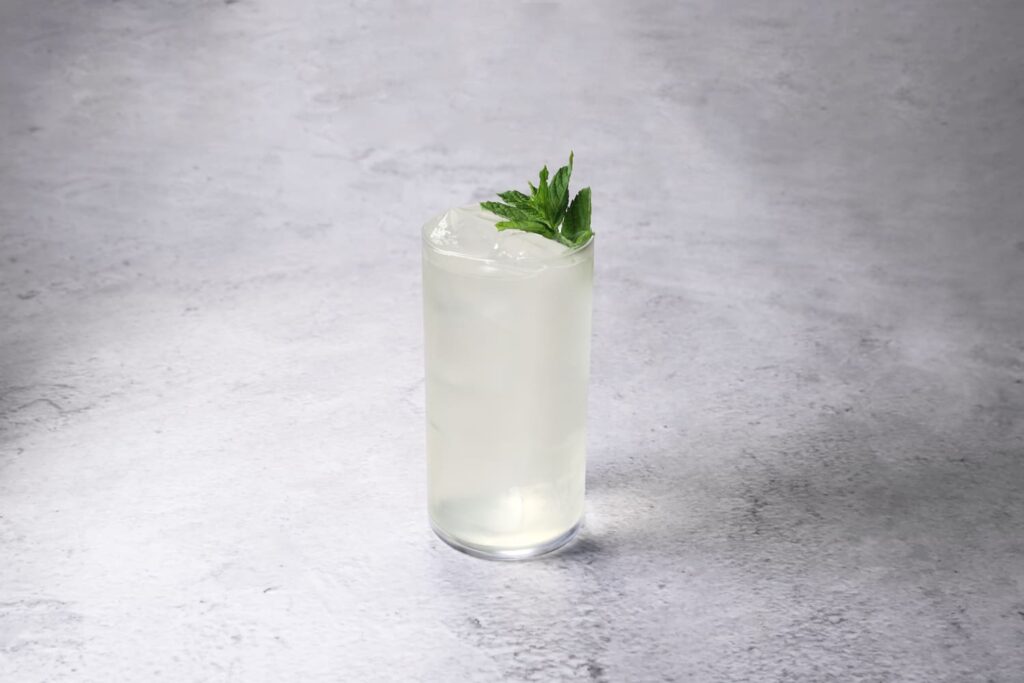 Il Sci-Fi Mojito, un Mojito senza le foglie di menta