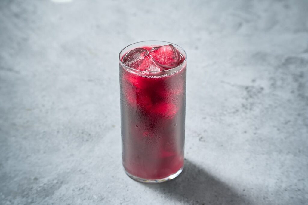 Morada, è un cocktail Low Alcol con Mais Viola ispirato al Perù